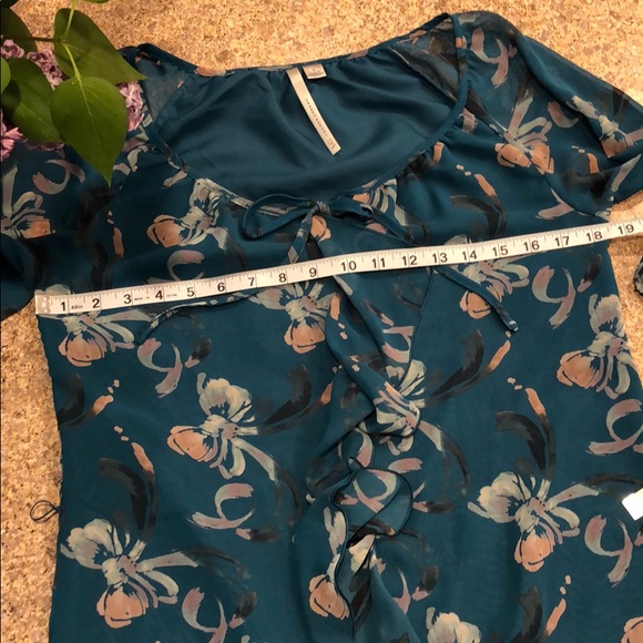 LC Lauren Conrad Size 6 Lightweight Dress - Picture 4 of 16